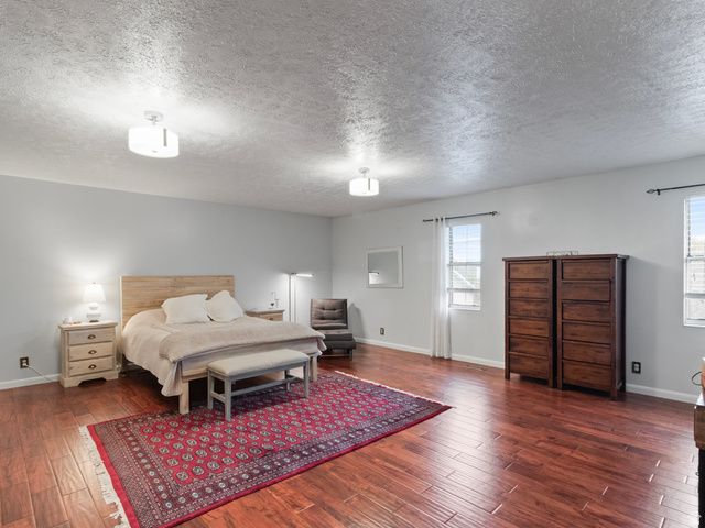 4798 S SAXONY CIR, Holladay, UT 84117