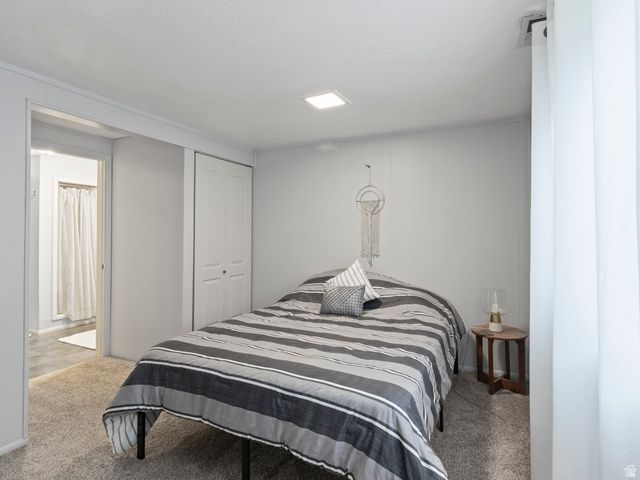 4798 S SAXONY CIR, Holladay, UT 84117