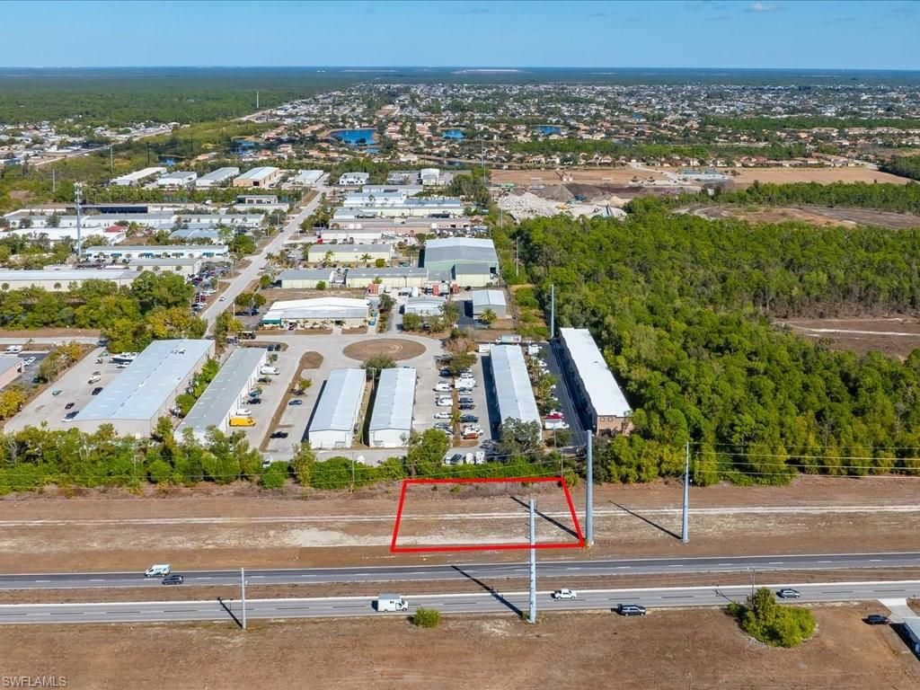 927 Kismet PKWY E, CAPE CORAL, FL 33909 — exterior