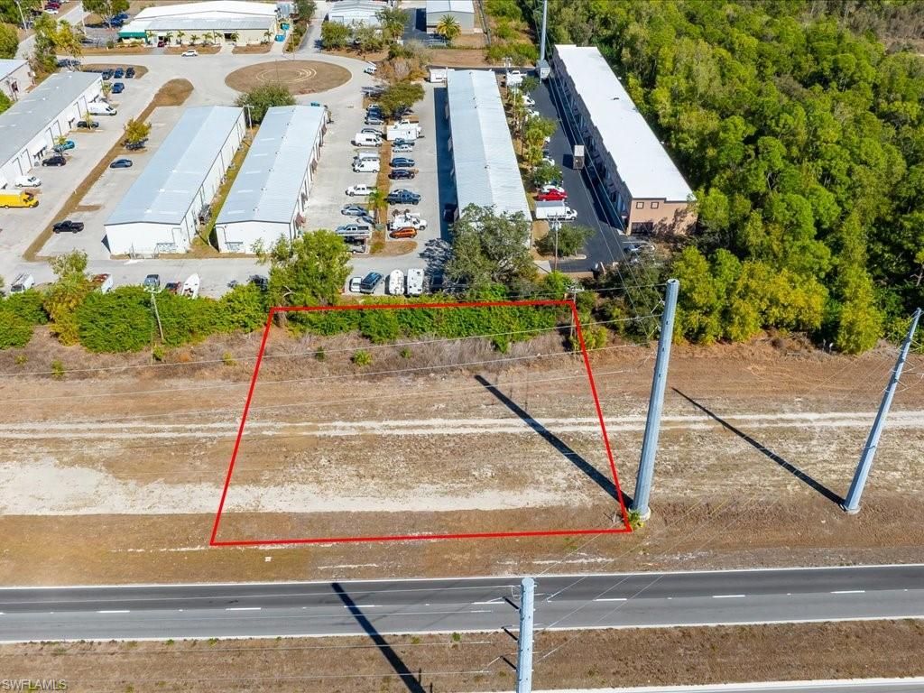 927 Kismet PKWY E, CAPE CORAL, FL 33909 — photo 4