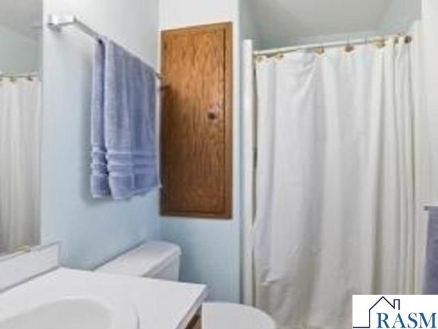 417 S Park Lane, Le Sueur, MN 56058