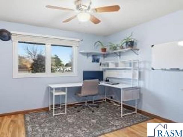 417 S Park Lane, Le Sueur, MN 56058