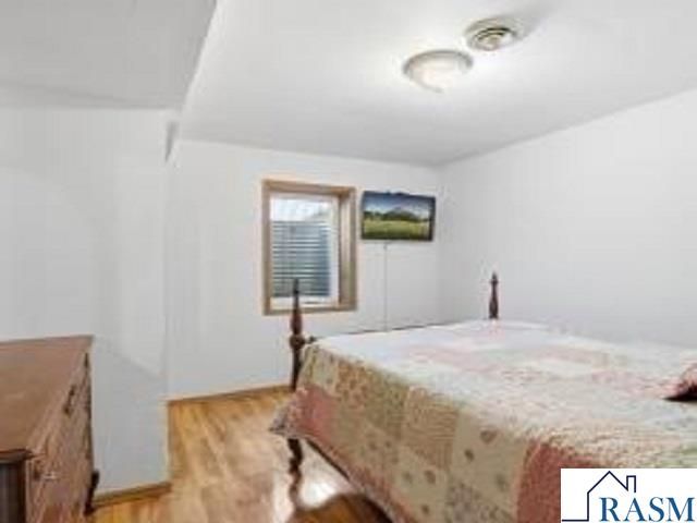 417 S Park Lane, Le Sueur, MN 56058