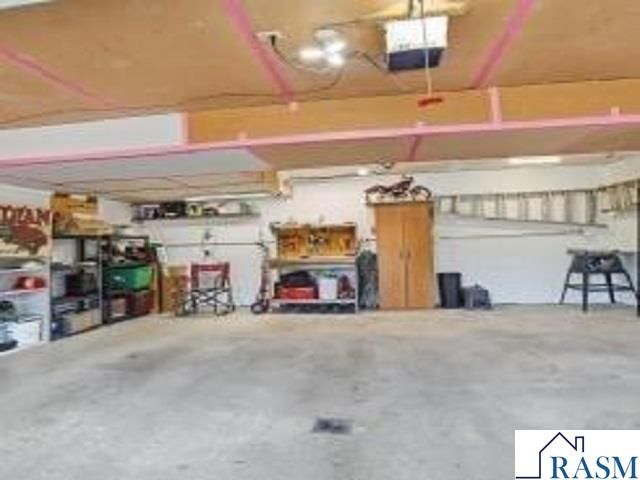 417 S Park Lane, Le Sueur, MN 56058