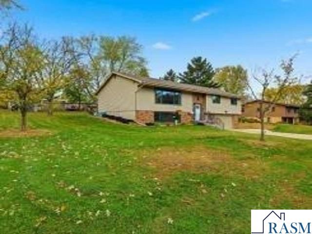 417 S Park Lane, Le Sueur, MN 56058