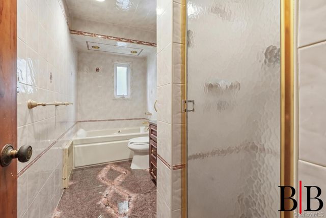 2612 E 28th Street, Brooklyn, NY 11235