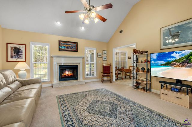 205 Welsh Trail, Macon, GA 31216