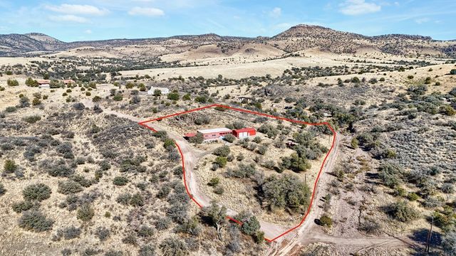 101 W Cedar Drive, Fort Davis, TX 79734