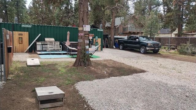220 Mountain View Bl, Big Bear City, CA 92314