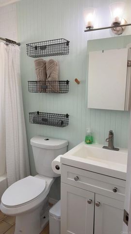 220 Mountain View Bl, Big Bear City, CA 92314