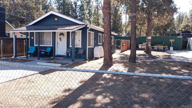 220 Mountain View Bl, Big Bear City, CA 92314