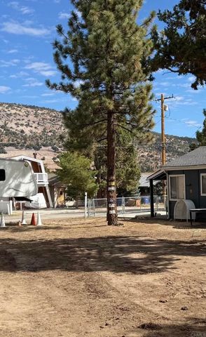 220 Mountain View Bl, Big Bear City, CA 92314