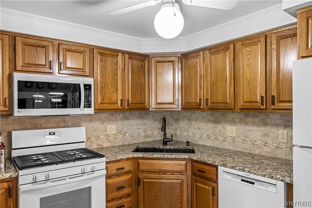930 Hopkins Road D, Amherst, NY 14221