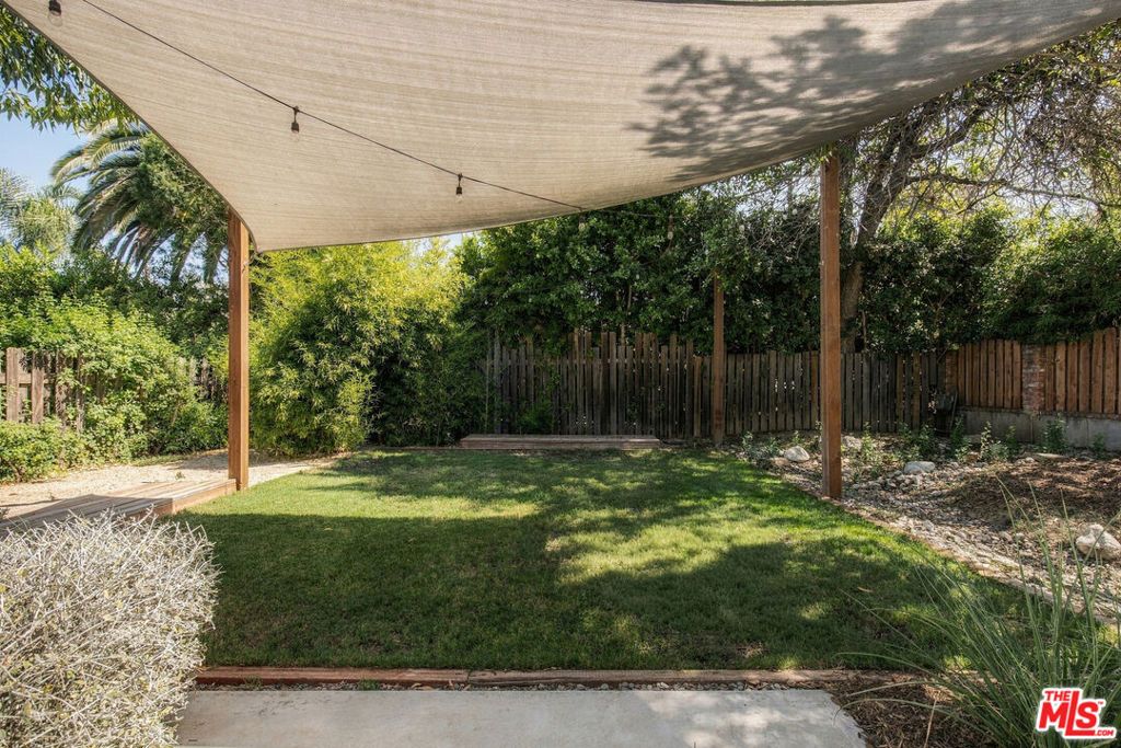 19627 Oxnard Street, Tarzana, CA 91356 — photo 4