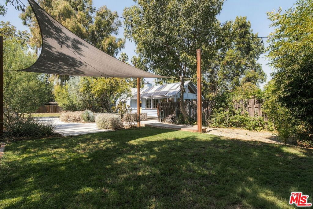 19627 Oxnard Street, Tarzana, CA 91356 — photo 5