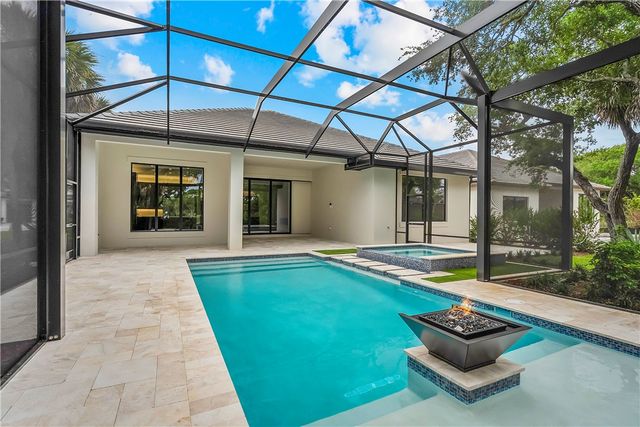 9160 Seaglass Court, Vero Beach, FL 32963