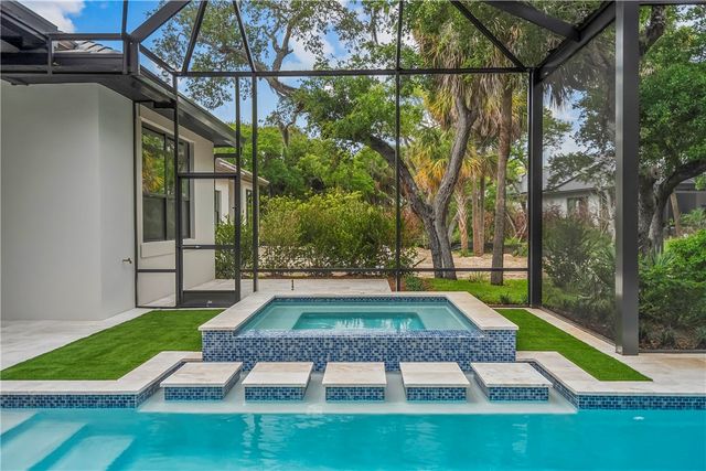 9160 Seaglass Court, Vero Beach, FL 32963