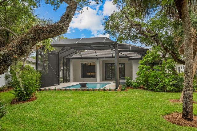 9160 Seaglass Court, Vero Beach, FL 32963