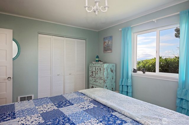 1767 Fircrest Avenue, Coupeville, WA 98239