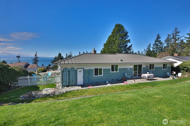 1767 Fircrest Avenue, Coupeville, WA 98239