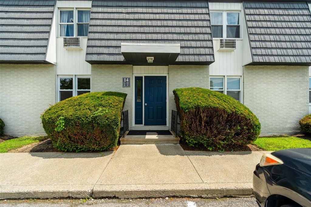 14 E White Gate Road, Wappingers Falls, NY 12590