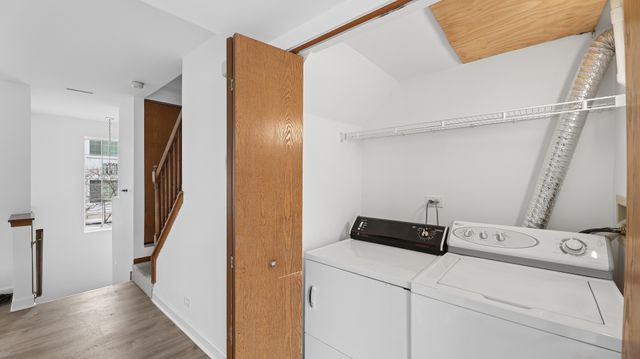 309 Emerald Court, Bolingbrook, IL 60440