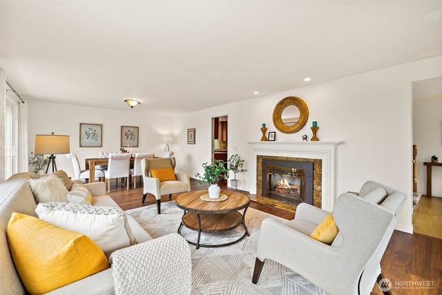 10602 NE 60th Street, Kirkland, WA 98033