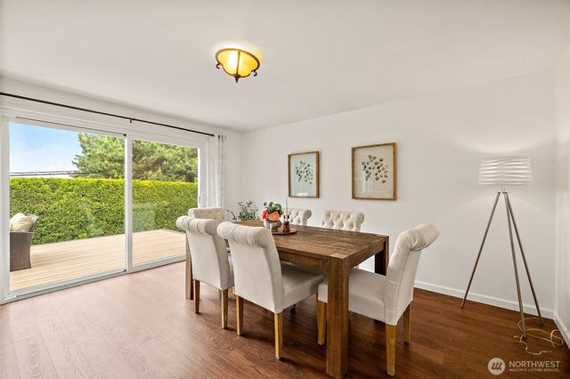 10602 NE 60th Street, Kirkland, WA 98033