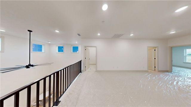 5912 S Bellview Road, Rogers, AR 72758