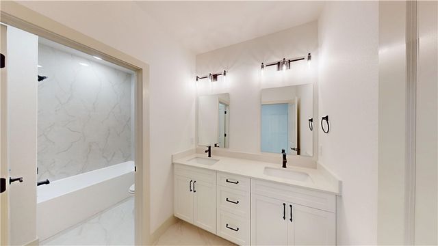 5912 S Bellview Road, Rogers, AR 72758