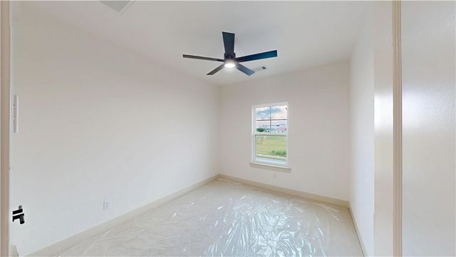 5912 S Bellview Road, Rogers, AR 72758