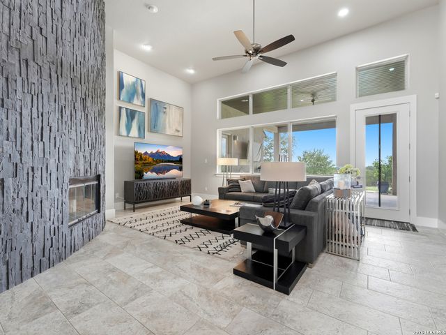 8030 Sky Vista, San Antonio, TX 78266
