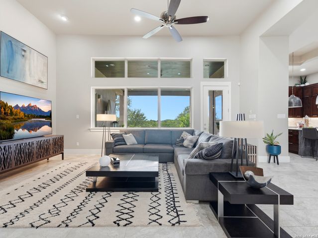 8030 Sky Vista, San Antonio, TX 78266