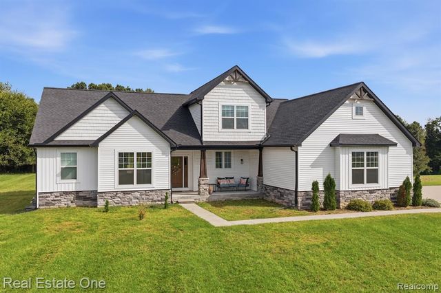 5468 Stone Garden Drive, Howell, MI 48843