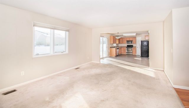 5017 Bright Angel Trail, Fort Wayne, IN 46808