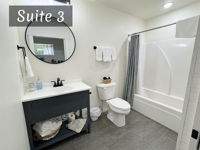 263 Jimmy Driftwood Parkway, Mountain View, AR 72560