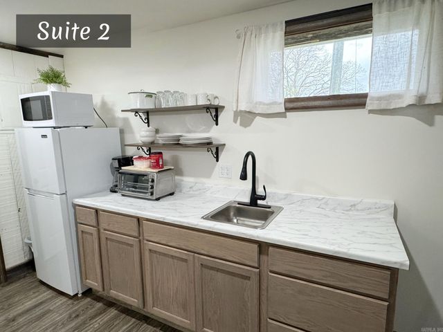 263 Jimmy Driftwood Parkway, Mountain View, AR 72560