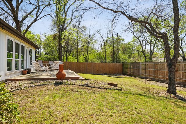 2304 Leslie Street, Denton, TX 76205
