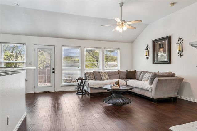 2304 Leslie Street, Denton, TX 76205