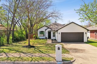 2304 Leslie Street, Denton, TX 76205
