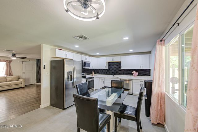 6126 W ENCANTO Boulevard, Phoenix, AZ 85035