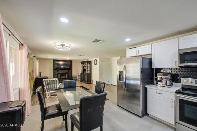 6126 W ENCANTO Boulevard, Phoenix, AZ 85035