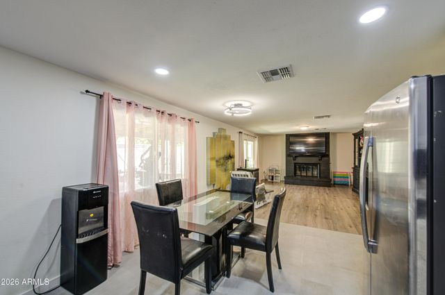 6126 W ENCANTO Boulevard, Phoenix, AZ 85035