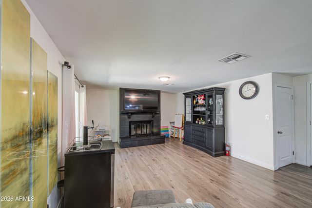 6126 W ENCANTO Boulevard, Phoenix, AZ 85035