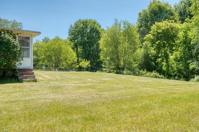 3083 Meadow Brook Drive, Owosso, MI 48867