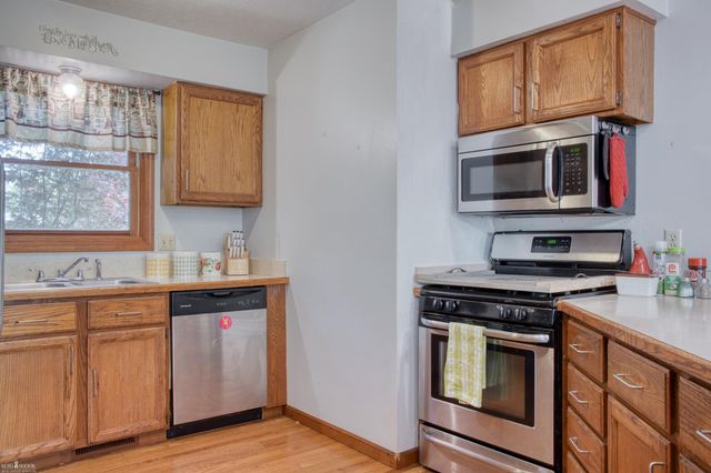 3083 Meadow Brook Drive, Owosso, MI 48867