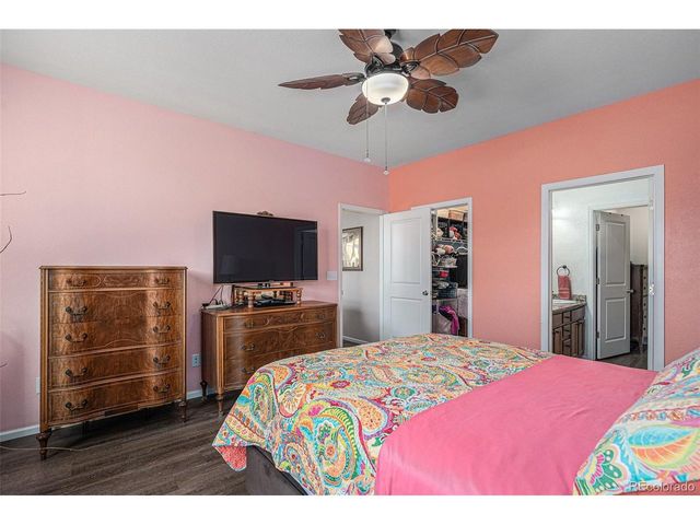 3146 Hawthorne Ln, Dacono, CO 80514