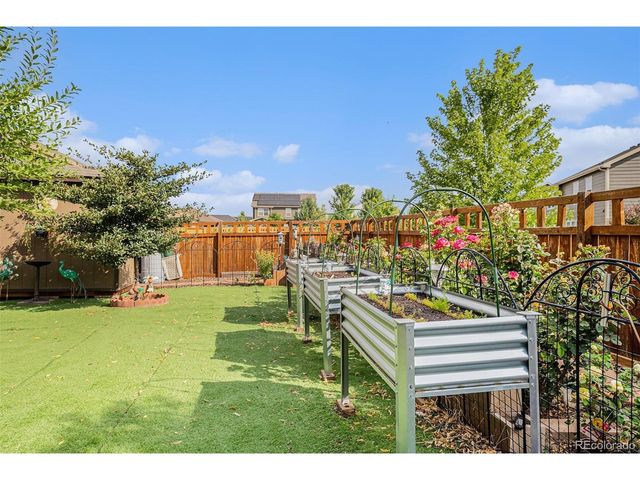 3146 Hawthorne Ln, Dacono, CO 80514