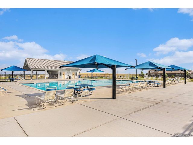 3146 Hawthorne Ln, Dacono, CO 80514