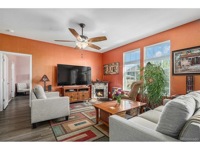 3146 Hawthorne Ln, Dacono, CO 80514